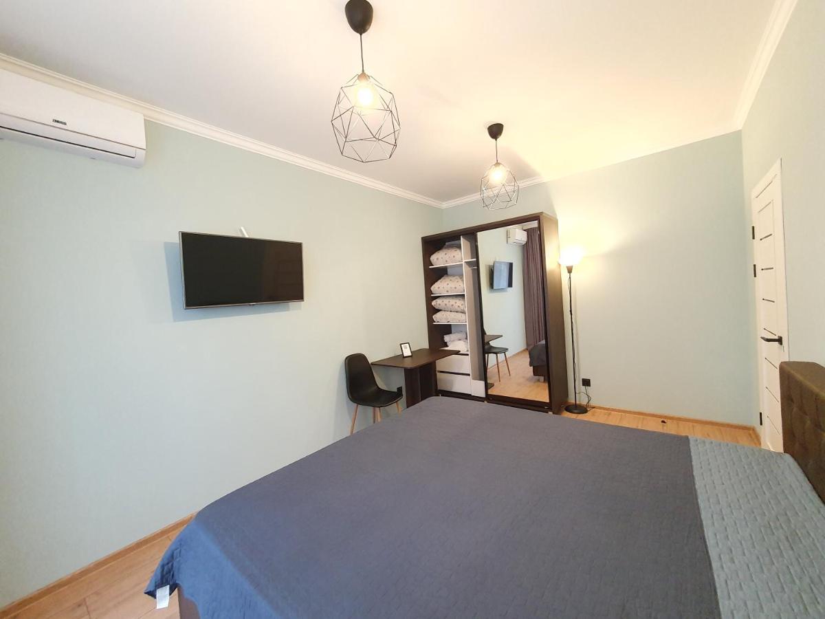 All New And Cozy Apartment In The Silence Center Chisinau Exterior photo